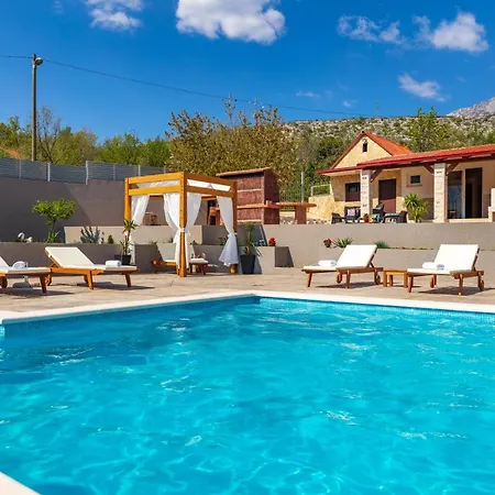 Villa Relax Omis Exterior photo
