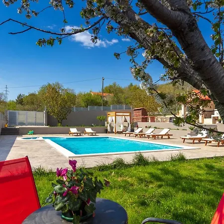 Villa Relax Omis Exterior photo